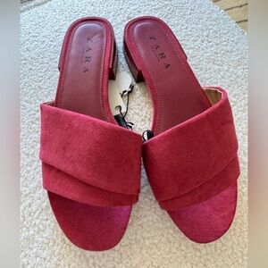 New - Zara sandal